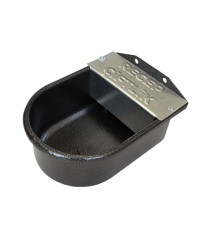 Metalowe poidło dla owiec i kóz